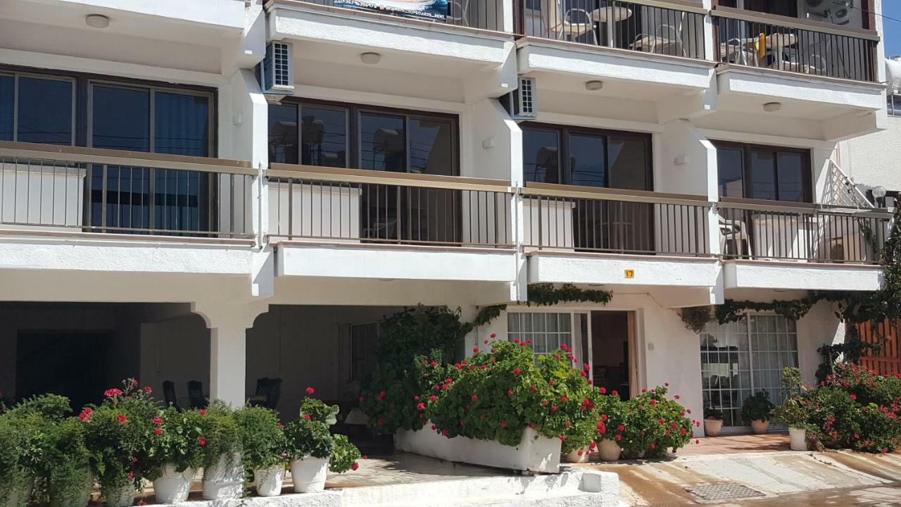 Manoli Apartments Айя-Напа Экстерьер фото